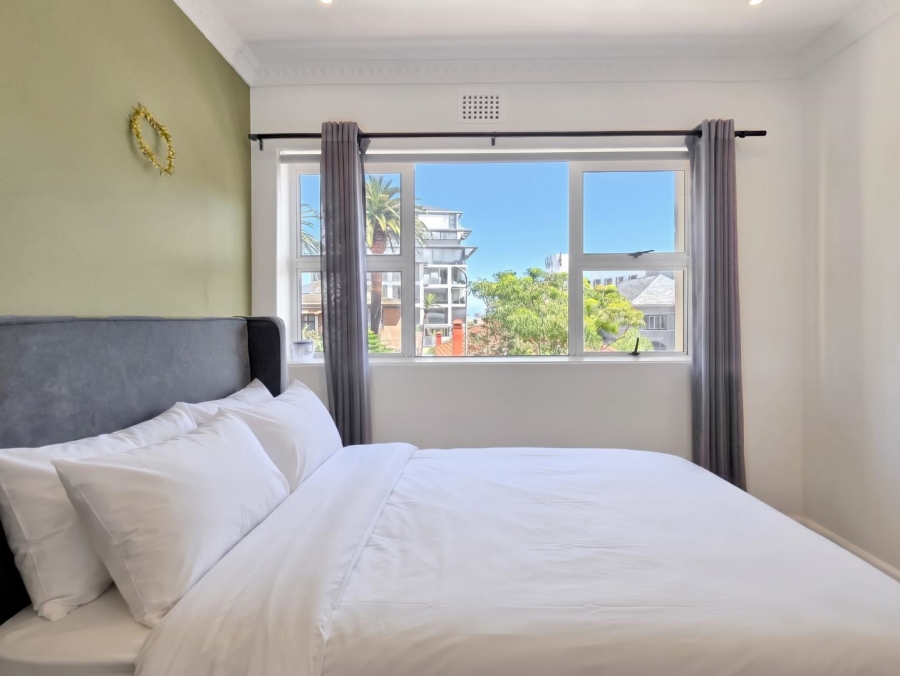 To Let 2 Bedroom Property for Rent in Sea Point Western Cape